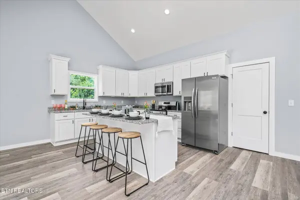 3328 Brook Meadows Circle, Cookeville, TN 38506