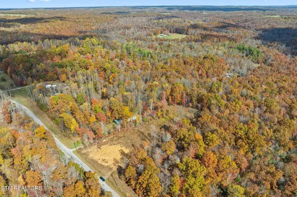 229 Maple Branch Rd, Sparta, TN 38583