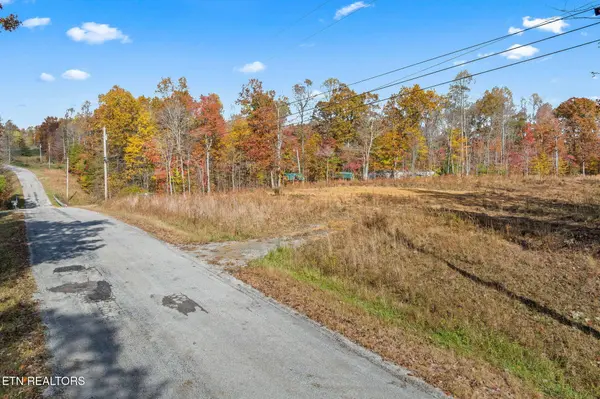 229 Maple Branch Rd, Sparta, TN 38583