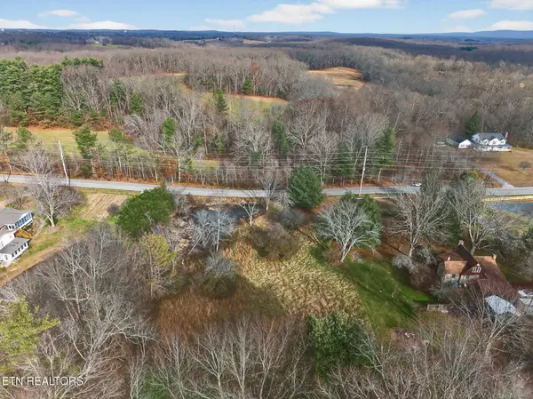 Pigeon Ridge Rd, Crossville, TN 38572