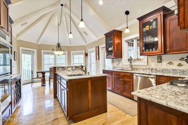 1335 Laurel WAY, Monterey, TN 38574