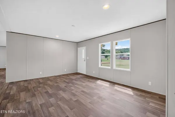 198 C Ray Ward St, Doyle, TN 38559