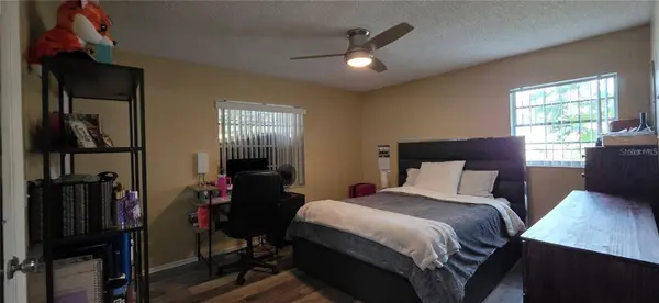1302 CENTER ST, Ocoee, FL 34761