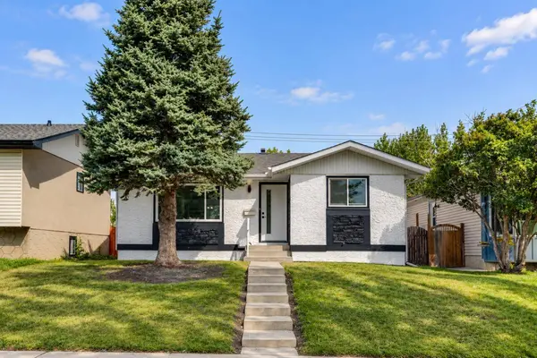 4112 13 AVE NE, Calgary, AB T2A 0K8