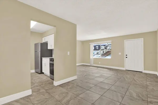 9125 TUDOR DR #D109, Tampa, FL 33615