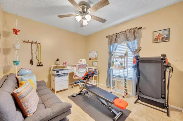 2901 CHALMER ST, Deltona, FL 32738