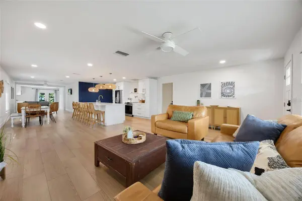 43 CAPISTRANO DR, Ormond Beach, FL 32176