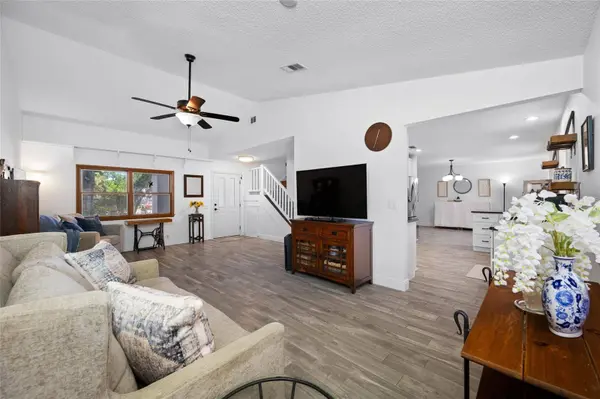 23907 LAKE BARK CT, Lutz, FL 33559