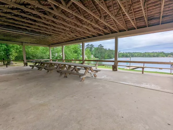 TBD Royal Lake DR, Willis, TX 77303