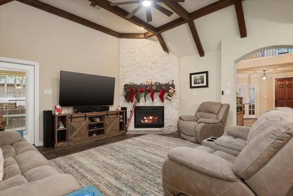 108 Brendan Woods LN, Conroe, TX 77384