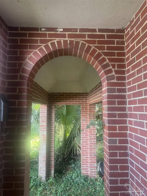 707 N Baylen St, Pensacola, FL 32501