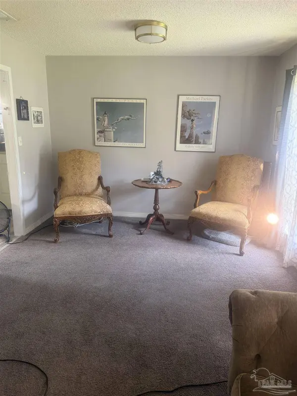 224 Caroline St, Pensacola, FL 32534