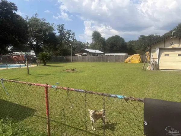 224 Caroline St, Pensacola, FL 32534