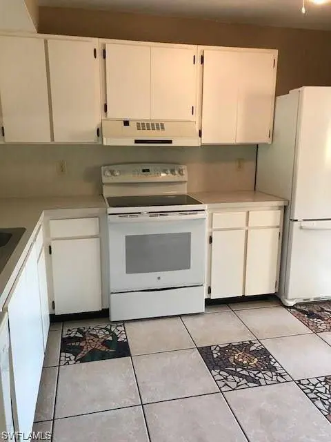 4230 Jack Frost CT #5, Naples, FL 34112