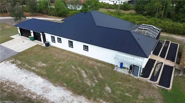 570 31st ST NW, Naples, FL 34120