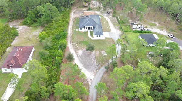 570 31st ST NW, Naples, FL 34120