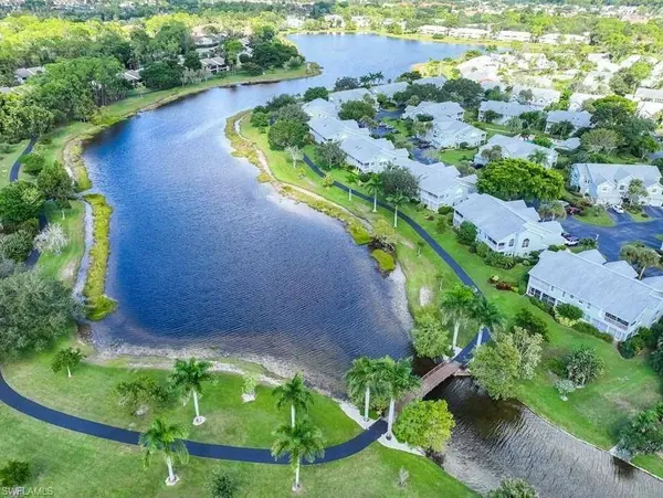 1810 Kings Lake BLVD #103, Naples, FL 34112