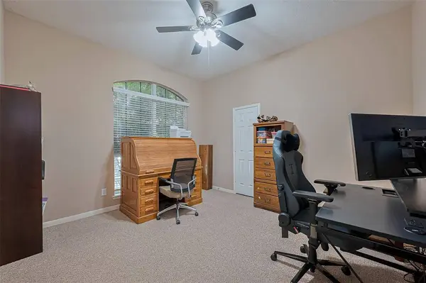 1839 Pembrook CIR, Conroe, TX 77301