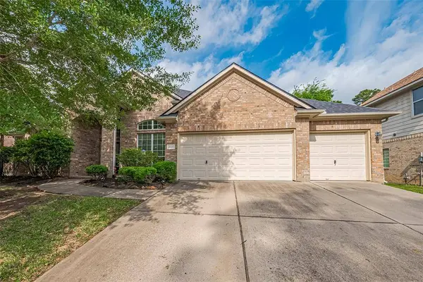 1839 Pembrook CIR, Conroe, TX 77301