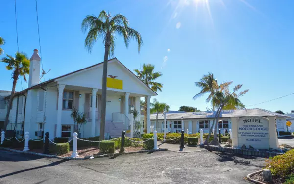 704 N Dixie Hwy HWY, Lantana, FL 33462