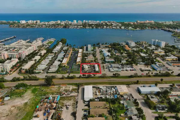 704 N Dixie Hwy HWY, Lantana, FL 33462