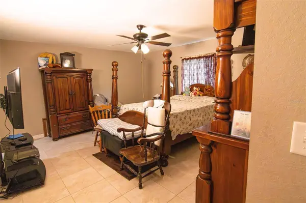 Belleview, FL 34420