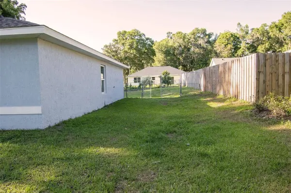 Belleview, FL 34420