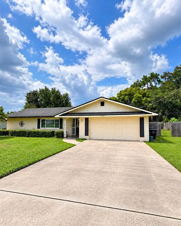 9 WINTERSET DR
