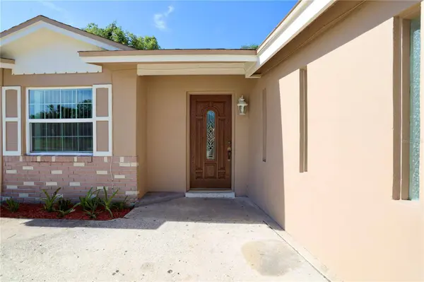 4249 LAKE RICHMOND DR, Orlando, FL 32811