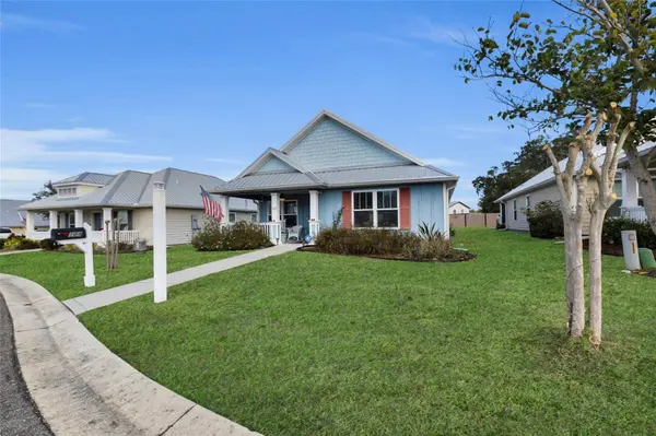 Umatilla, FL 32784