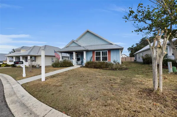 Umatilla, FL 32784