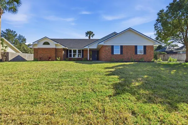 33608 OVERTON DR, Leesburg, FL 34788
