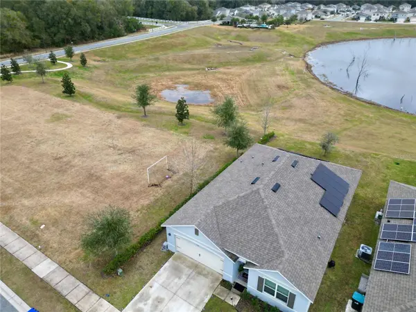 3332 LOGAN BERRY DR, Mount Dora, FL 32757