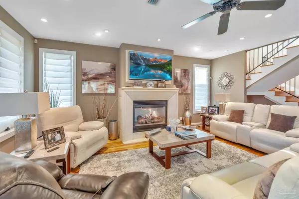 506 Eventide Dr, Gulf Breeze, FL 32561