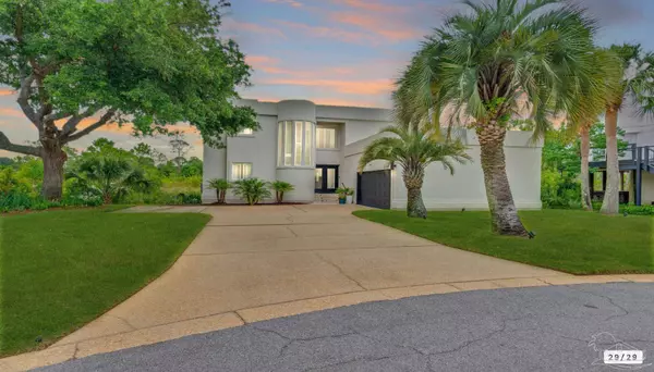 332 Deer Point Dr, Gulf Breeze, FL 32561