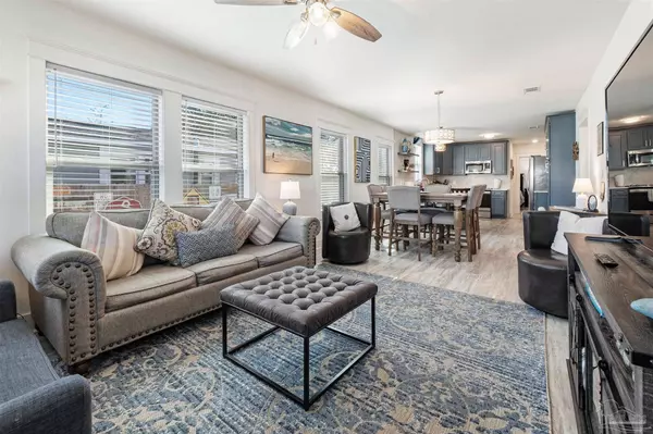 1211 E Baars St, Pensacola, FL 32503