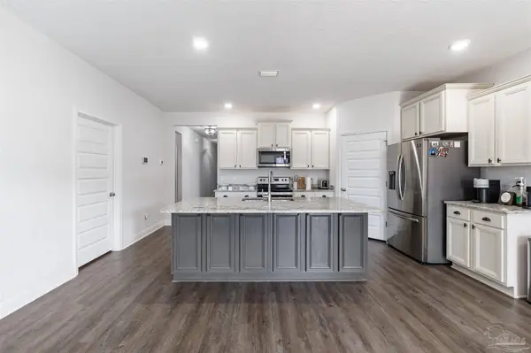 7979 Burnside Loop, Pensacola, FL 32526