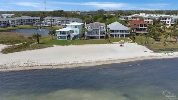 528 Eventide Dr, Gulf Breeze, FL 32561