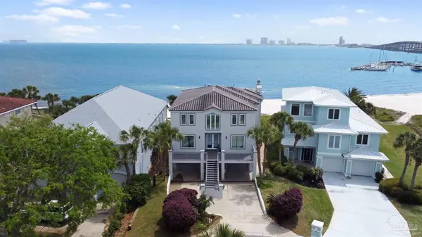 528 Eventide Dr, Gulf Breeze, FL 32561