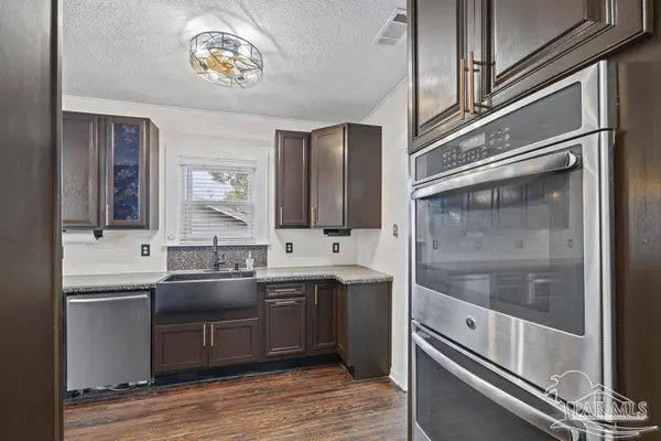 118 N F St, Pensacola, FL 32502