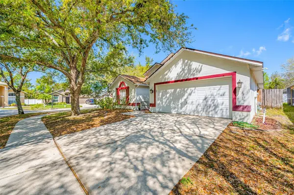 7116 COLONY POINTE DR, Riverview, FL 33578