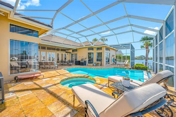 5812 MARINERS WATCH DR, Tampa, FL 33615
