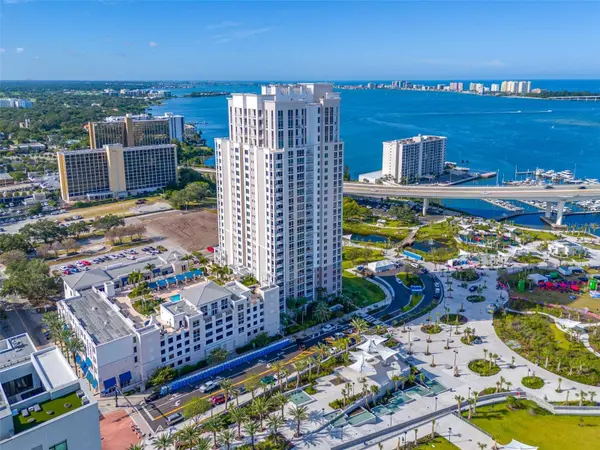 331 CLEVELAND ST #1202, Clearwater, FL 33755
