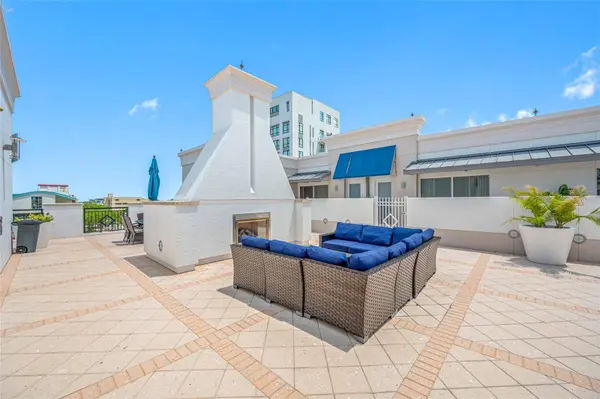 331 CLEVELAND ST #1202, Clearwater, FL 33755