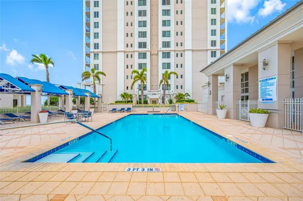 331 CLEVELAND ST #1202, Clearwater, FL 33755