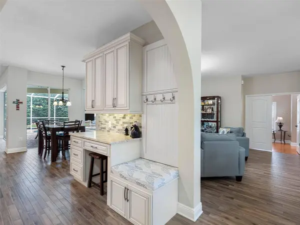 10213 LOCKWOOD PINES LN, Tampa, FL 33635