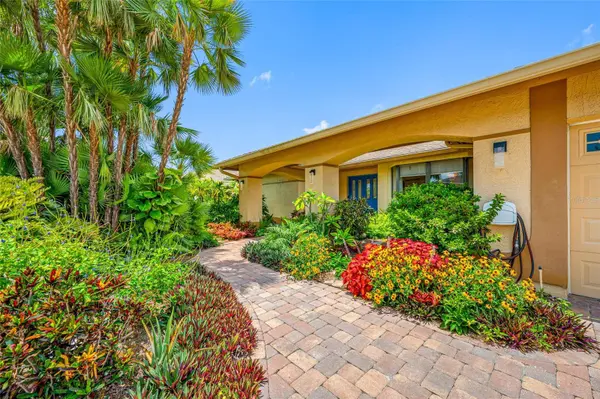 5816 DORY WAY, Tampa, FL 33615
