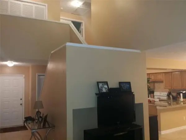 4012 CIRCLEWOOD CT, Tampa, FL 33614