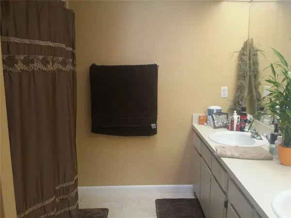 4012 CIRCLEWOOD CT, Tampa, FL 33614