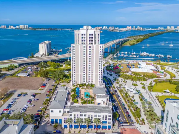 331 CLEVELAND ST #1204, Clearwater, FL 33755